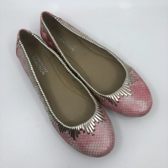 Kenneth Cole REACTION Women's Slip Me One Ballet Flat - Picture 2 of 6